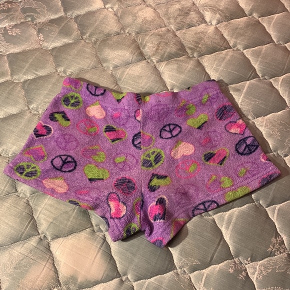 Small, Purple pajama shorts with pink bow, peace sign and hearts design - Picture 2 of 3